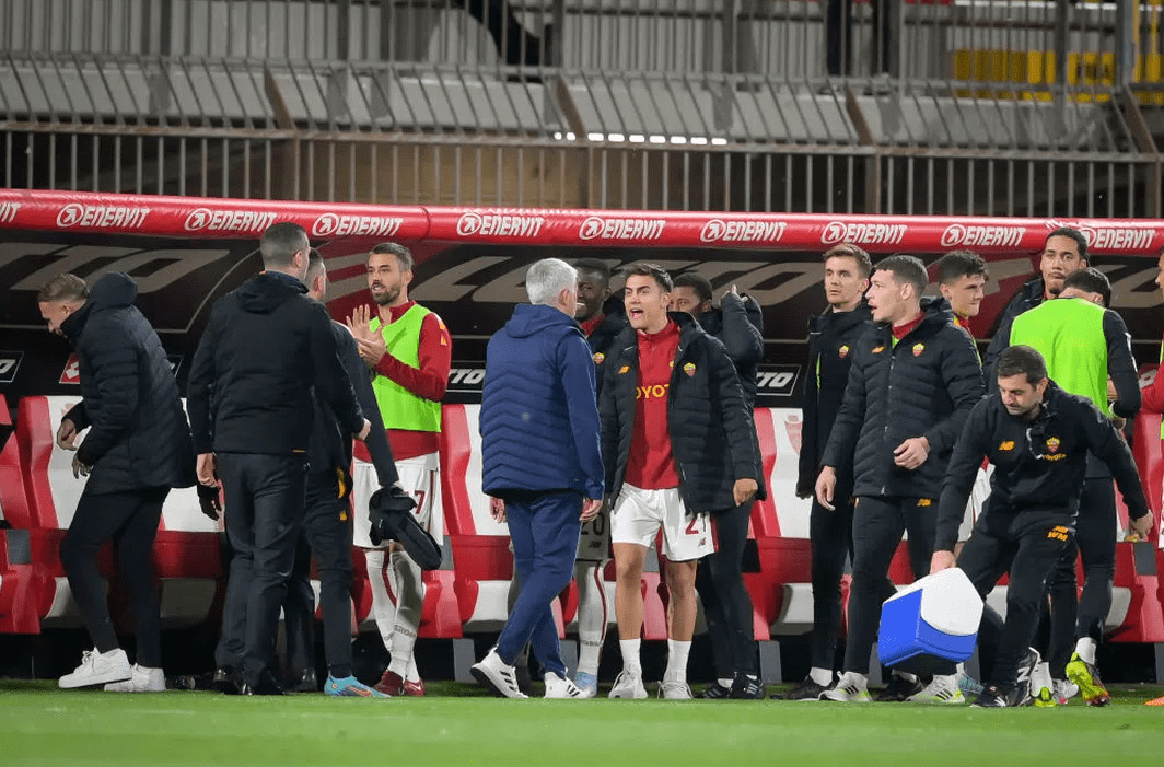 法国一丝不挂时装秀的反对者观点 法国一丝不挂时装秀的反对者观点