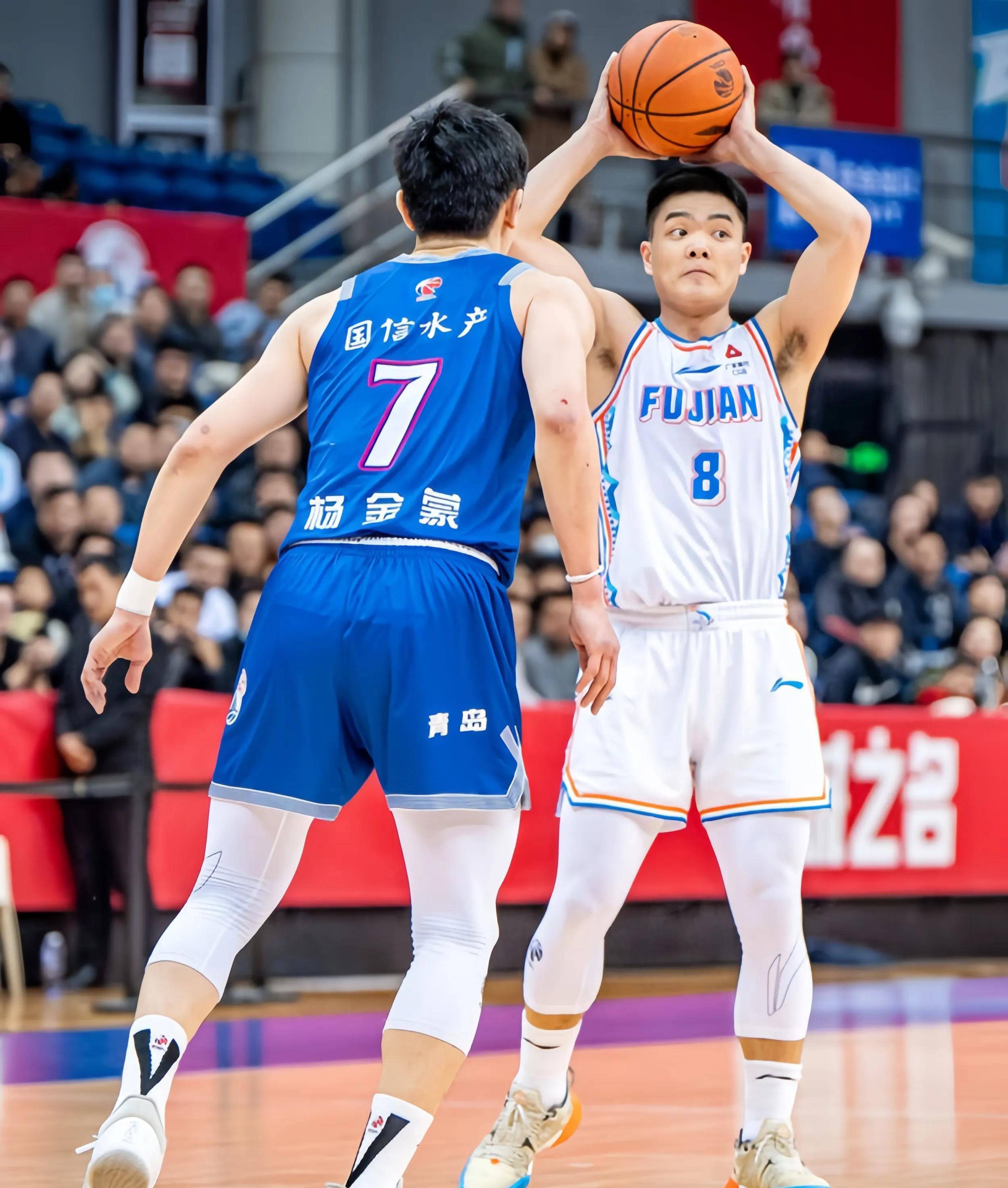 九游登录入口-冲刺阶段体能课后；底特律活塞遗憾出局备战CBA常规赛；悬念犹存；赛程密集仍需轮换的简单介绍